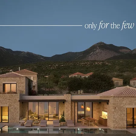 Mantri Villa, A Celestial Retreat With Endless Blue, By Thinkvilla ヴィラ *