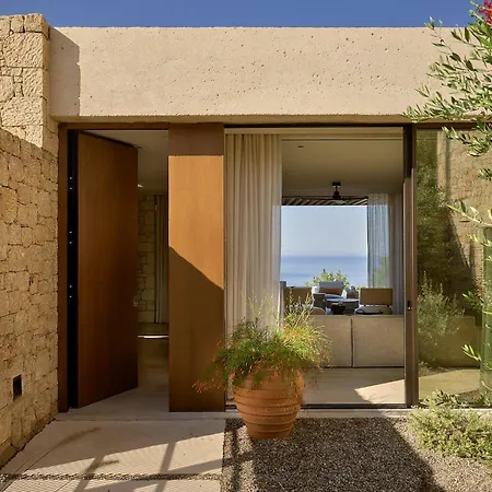 Mantri Villa, A Celestial Retreat With Endless Blue, By Thinkvilla * Neokhórion