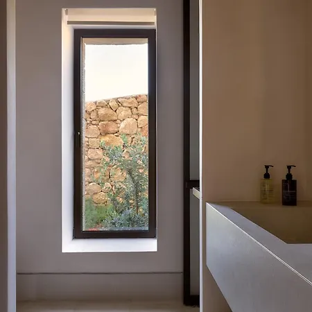 Mantri Villa, A Celestial Retreat With Endless Blue, By Thinkvilla Βίλα *